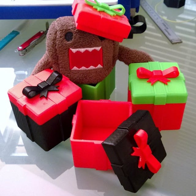 Christmas Gift Box image