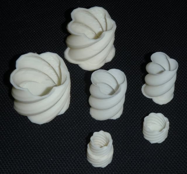 Screwable Jewellery Box image